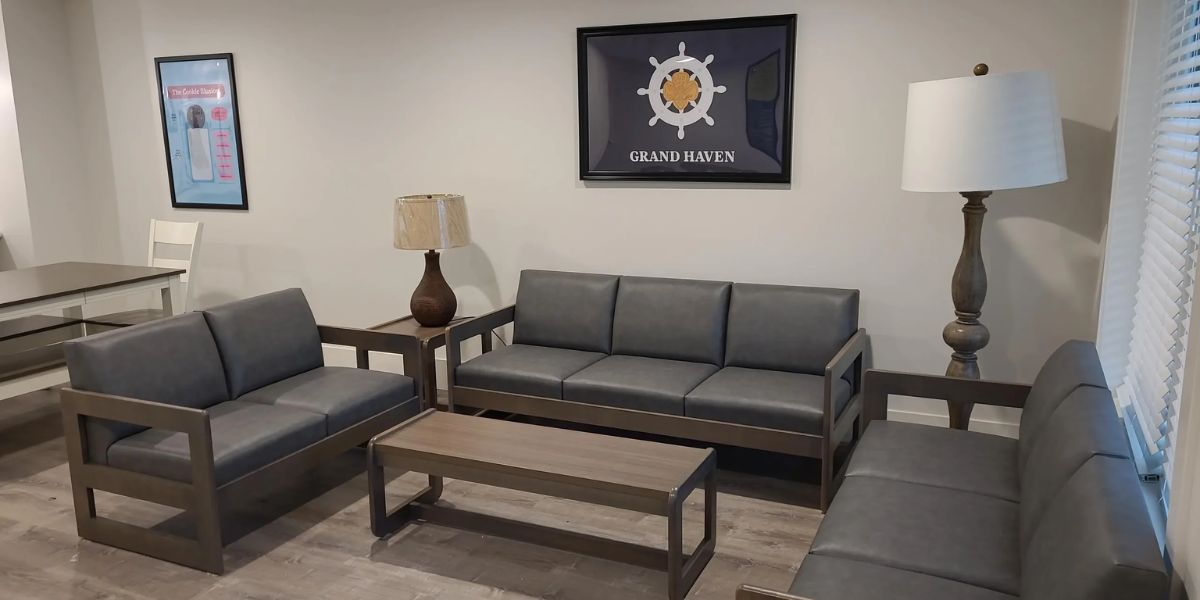 Choosing the Right Bariatric Furniture for Your Facility