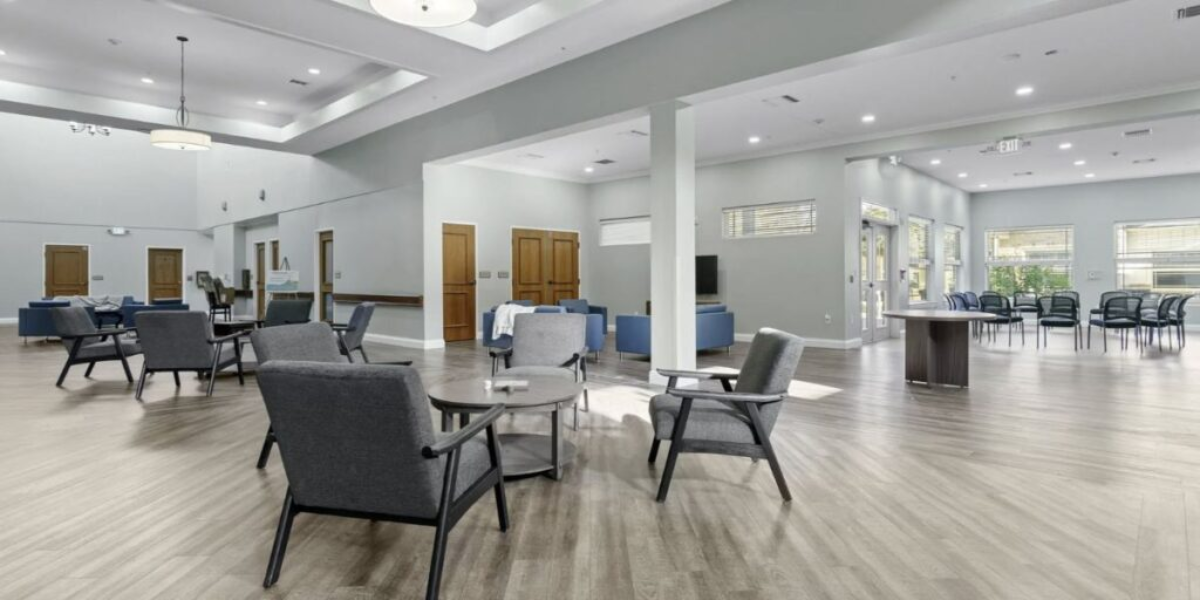 What Is Bariatric Furniture, and Why Does It Matter in Healthcare Design